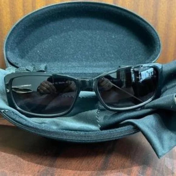 NWT Le Chic Polarized sunglass Blac… - Picture 6 of 7